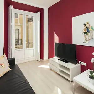 https://apartamento-mediterraneo-malaga.hotelsinnerja.org
